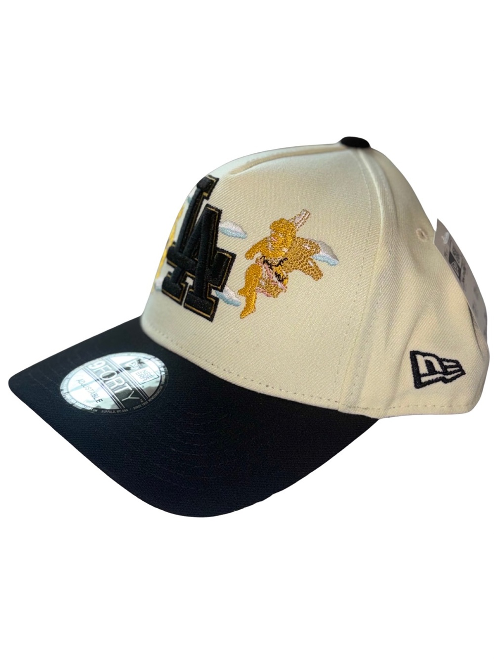 New Era LA Embroidered Angels Cream and Black Baseball Cap - Picture 3 of 4